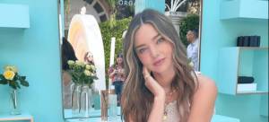 Η Miranda Kerr έκανε τέσσερις(!) περιποιήσεις προσώπου πριν από το χθεσινό Met Gala