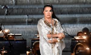 Η κορυφαία σοπράνο Anna Netrebko μάγεψε με τη φωνή της στο Καλλιμάρμαρο